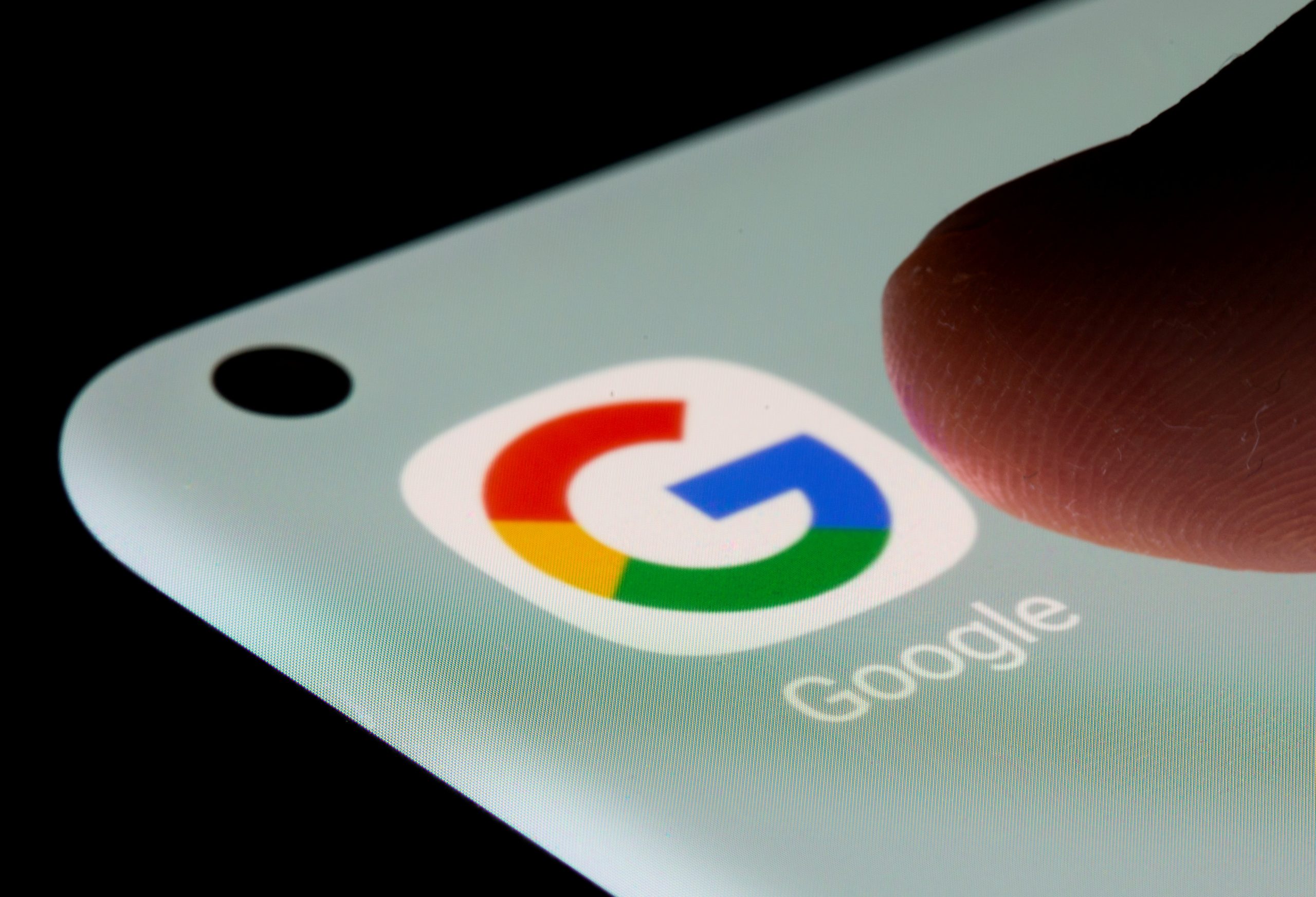 Поисковик Google внес ряд изменений для несовершеннолетних - Фото 1 Поисковик Google внес ряд изменений для несовершеннолетних - Фото 1
